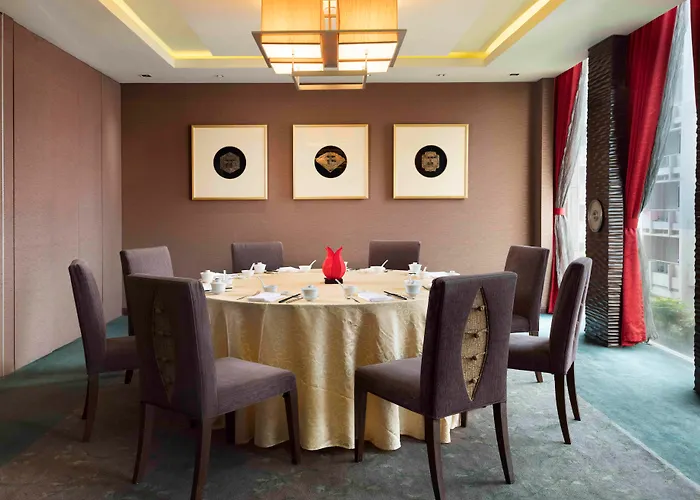 Sheraton Saigon Hotel & Towers